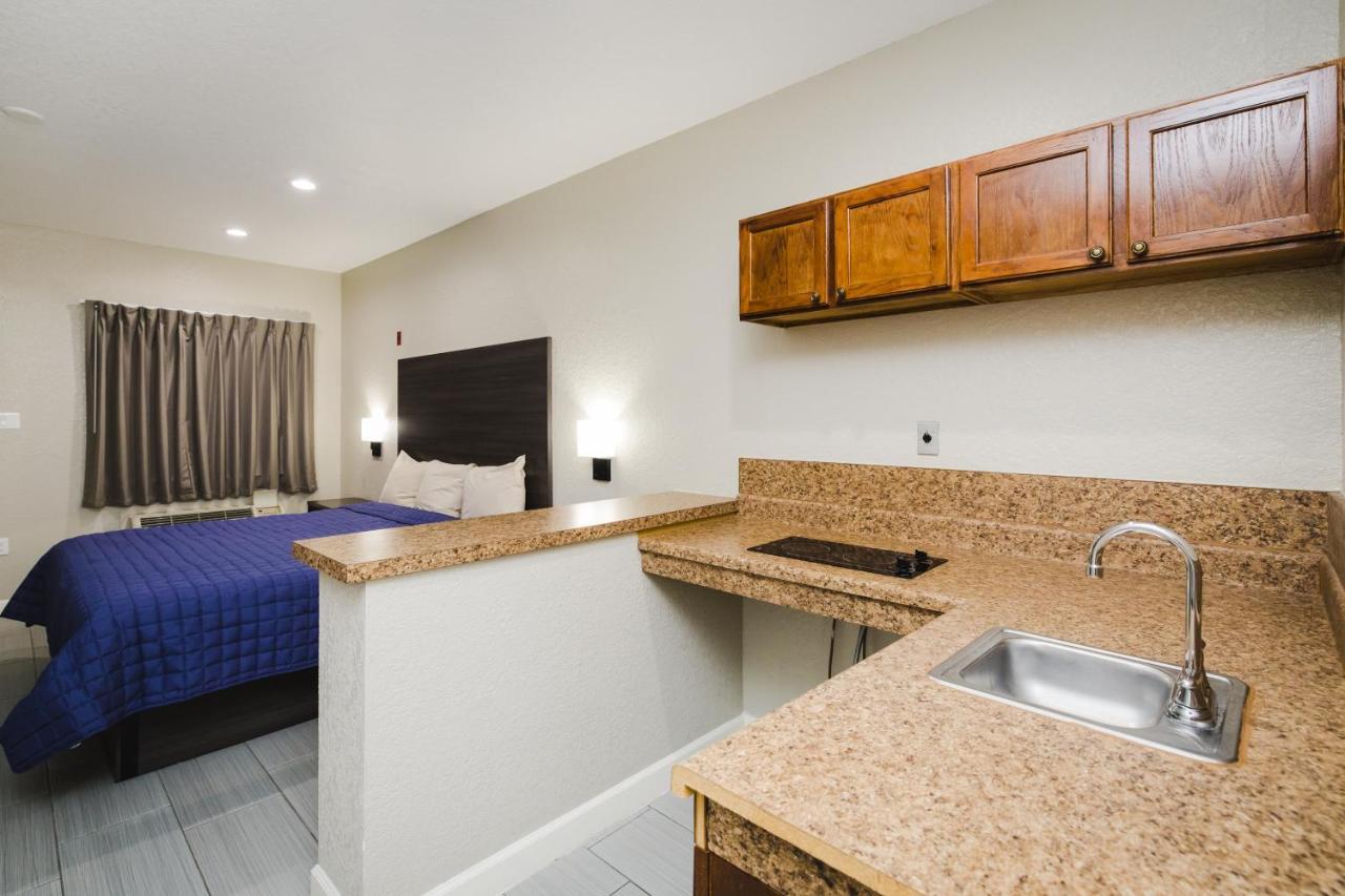 Winchester Inn And Suites Humble/Iah/North Houston Dış mekan fotoğraf